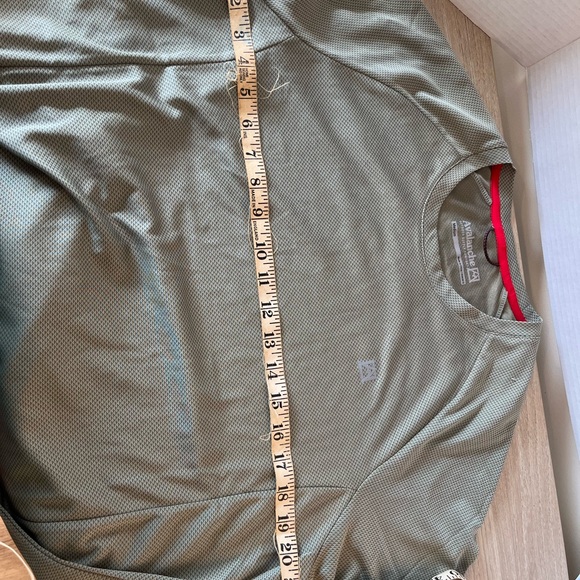 Avalanche Men's Gray Long Sleeve Tee - Picture 5 of 6